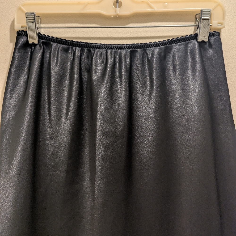 Olga Vintage Black Satin Half Slip w/ Lace Trim Hem- L - Picture 5 of 11